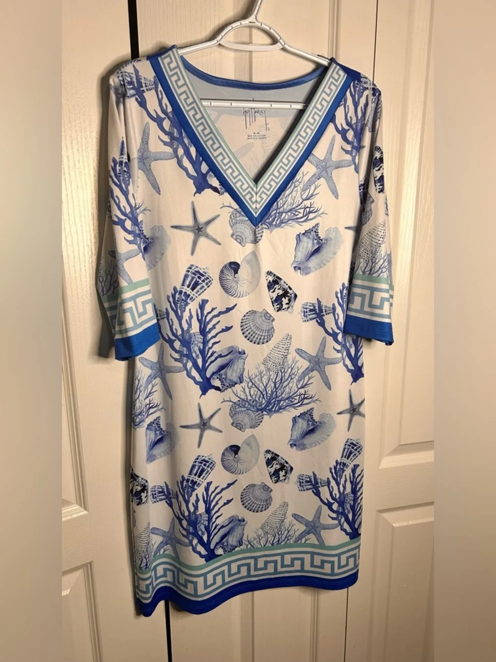 Guy Harvey Women’s Blue Seashell‎ Coral Reef Print V-Neck Women’s Mini Dress M - Picture 2 of 6